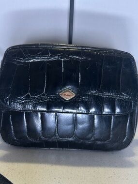 ISanti Croc-Embossed Italian Leather Crossbody Bag